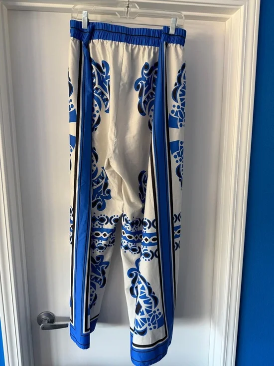 White Wide-Leg Pants with Bold Blue Printed Pattern - Picture 3 of 3